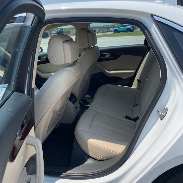 2019 Audi A4 Image 18