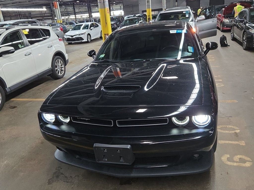 2021 Dodge Challenger Image 2