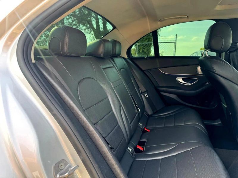 2021 Mercedes-Benz C-Class Image 12