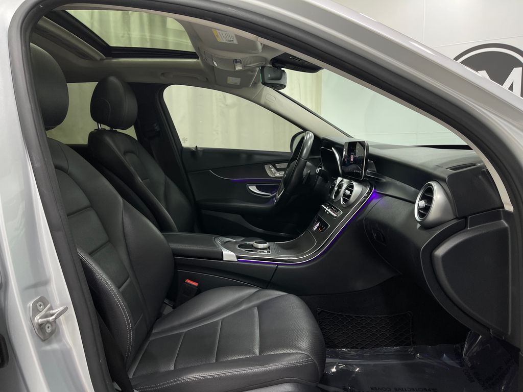 2021 Mercedes-Benz C-Class Image 31