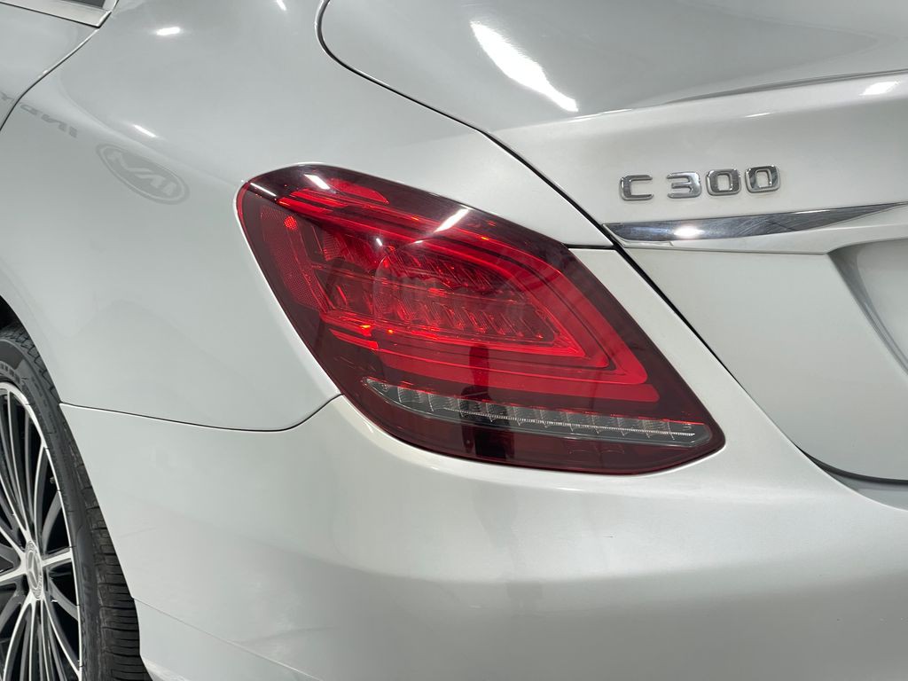 2021 Mercedes-Benz C-Class Image 33