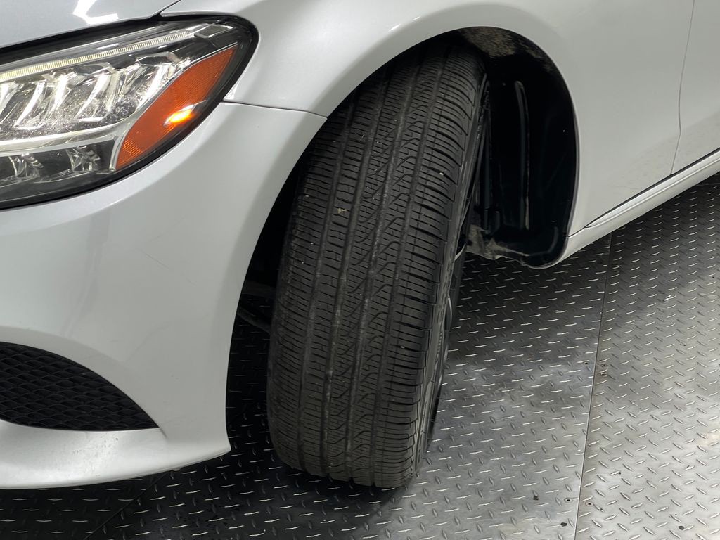 2021 Mercedes-Benz C-Class Image 35