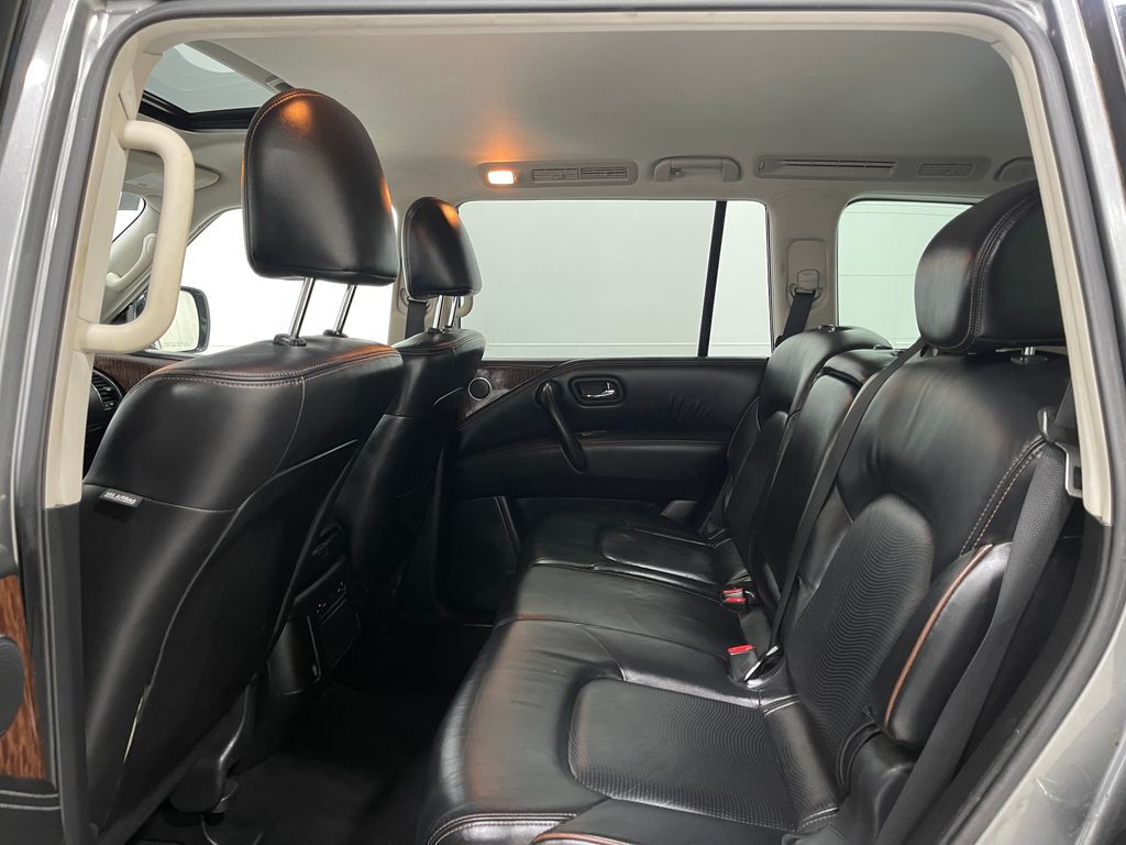 2018 Nissan Armada Image 30