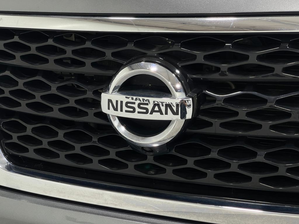 2018 Nissan Armada Image 40