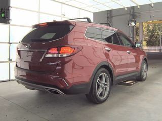 2018 Hyundai Santa Fe Image 4