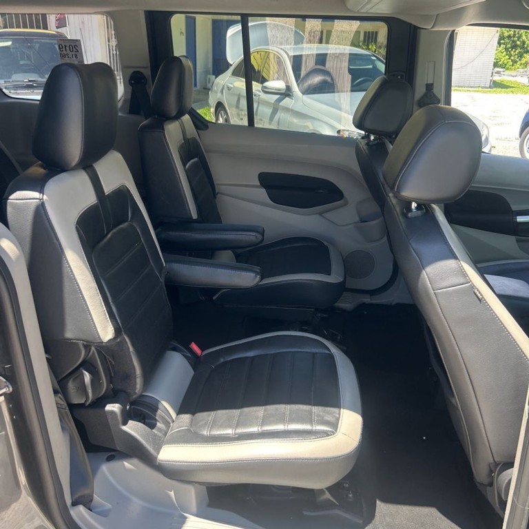 2019 Ford Transit Connect Image 18
