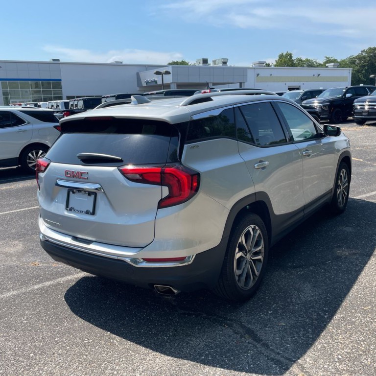 2020 GMC Terrain Image 6