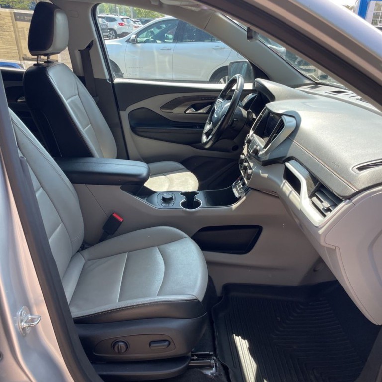 2020 GMC Terrain Image 10