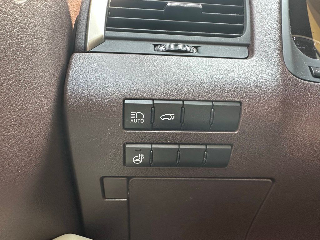 2020 Lexus RX Image 10