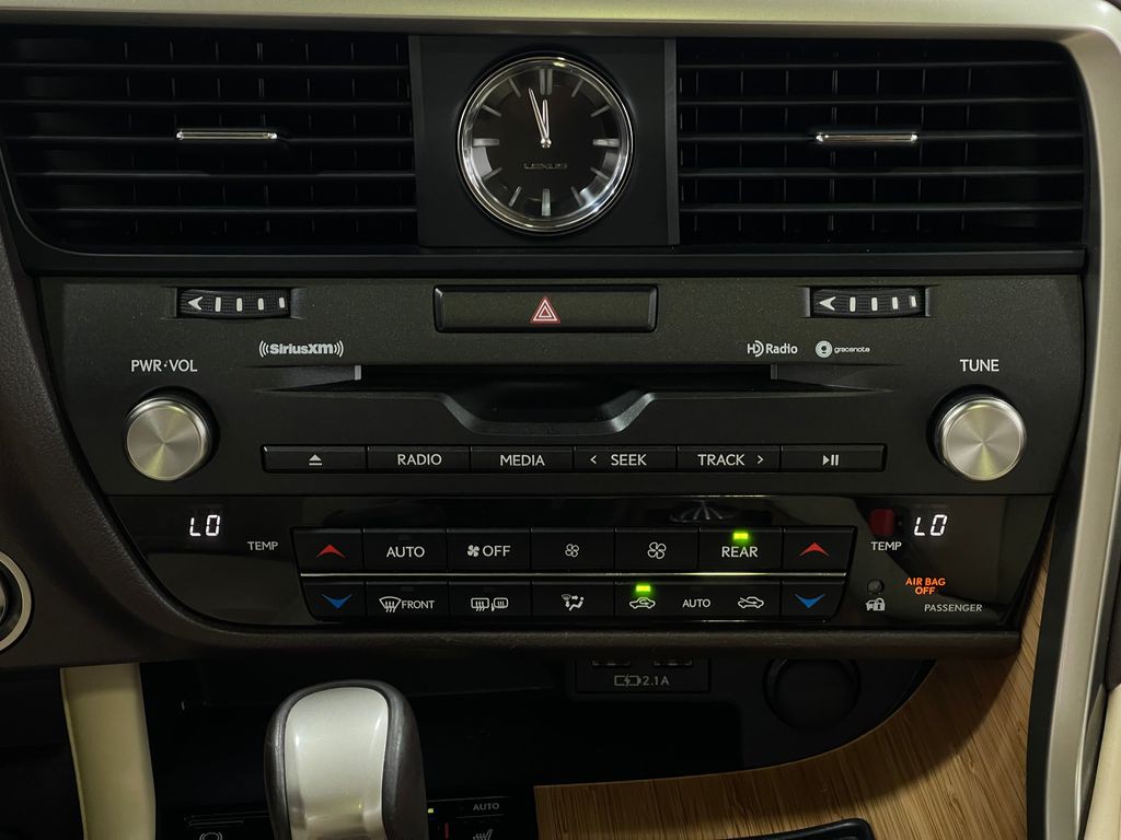 2020 Lexus RX Image 26