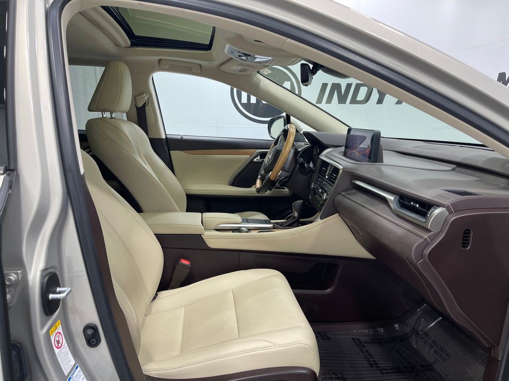 2020 Lexus RX Image 35