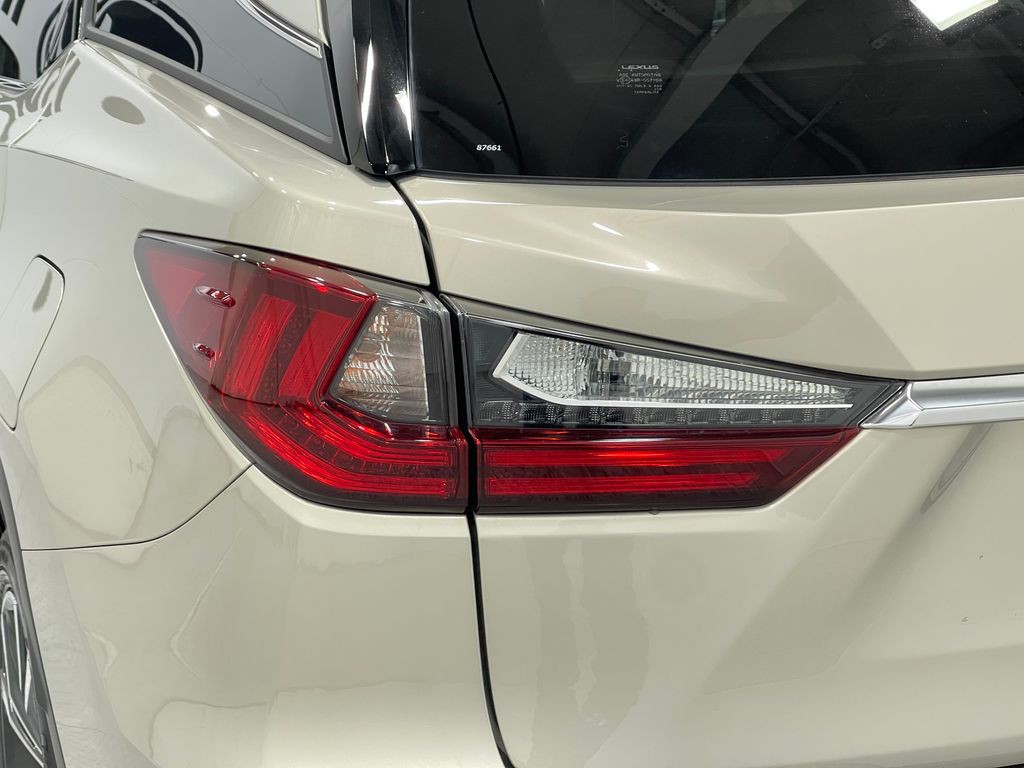 2020 Lexus RX Image 37