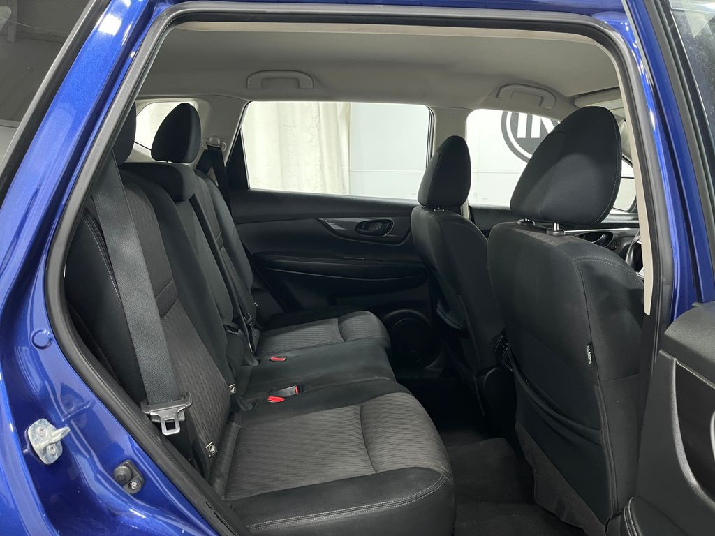 2019 Nissan Rogue Image 27