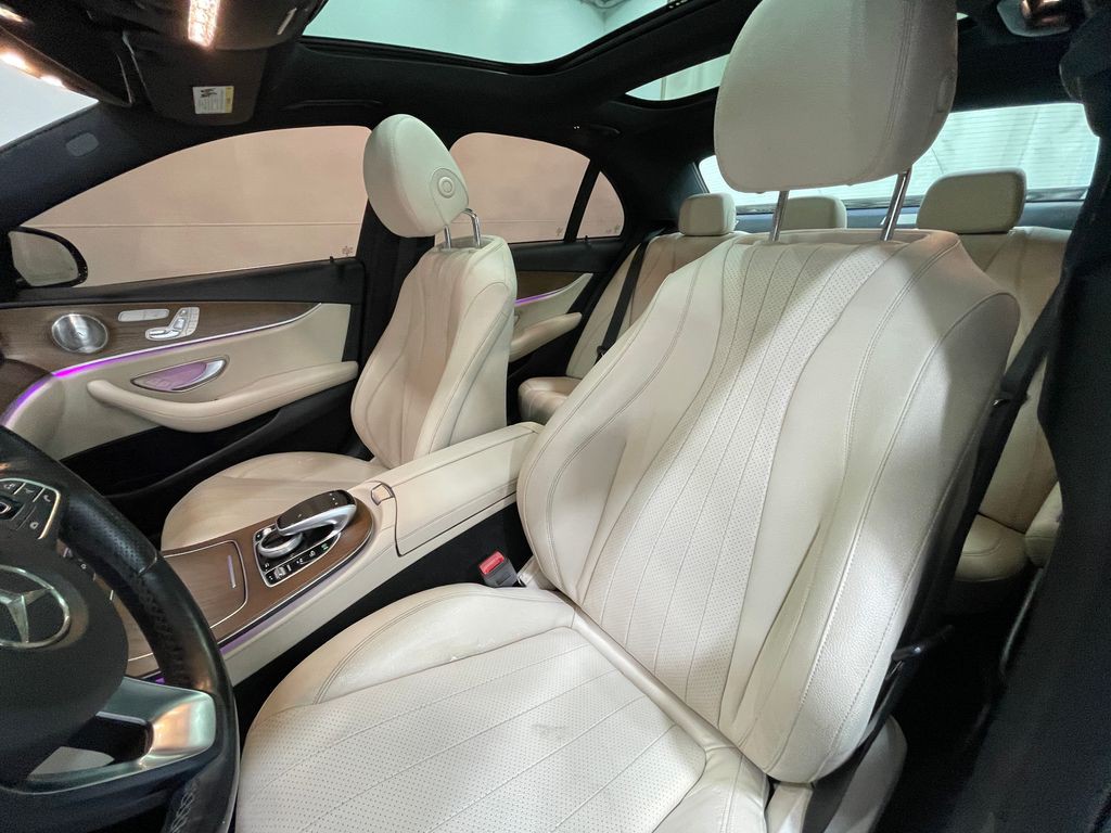 2018 Mercedes-Benz E-Class Image 15