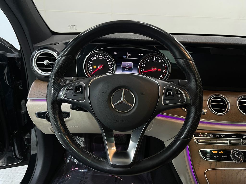2018 Mercedes-Benz E-Class Image 21