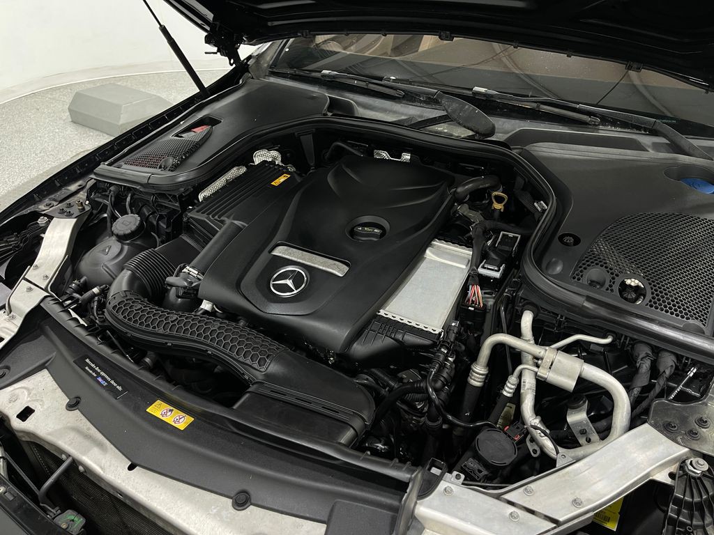 2018 Mercedes-Benz E-Class Image 28