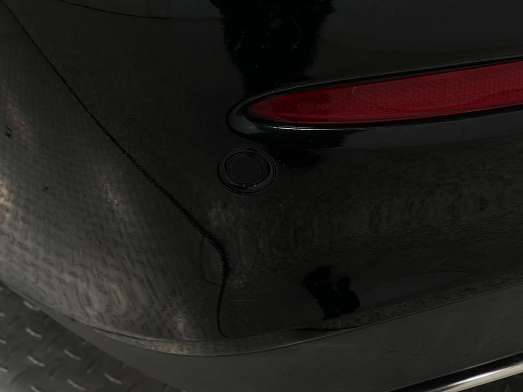 2018 Mercedes-Benz E-Class Image 13