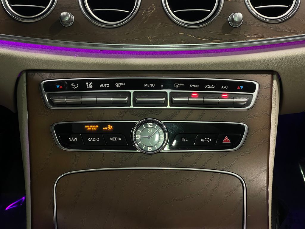 2018 Mercedes-Benz E-Class Image 25