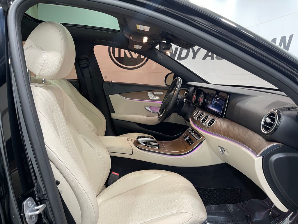 2018 Mercedes-Benz E-Class Image 33