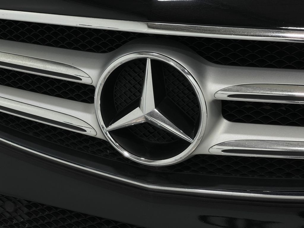 2018 Mercedes-Benz E-Class Image 39