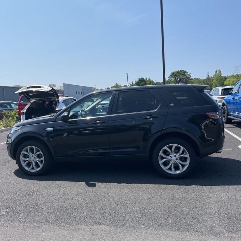 2017 Land Rover Discovery Sport Image 5