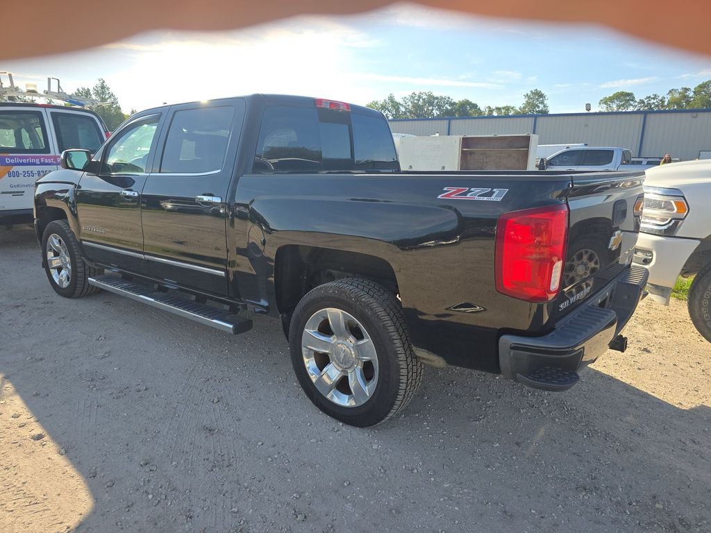 2017 Chevrolet Silverado 1500 Image 5