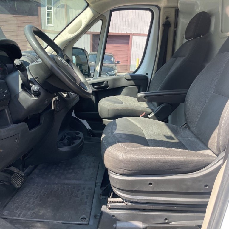 2017 RAM Promaster Image 8