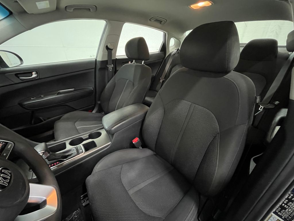 2020 Kia Optima Image 13