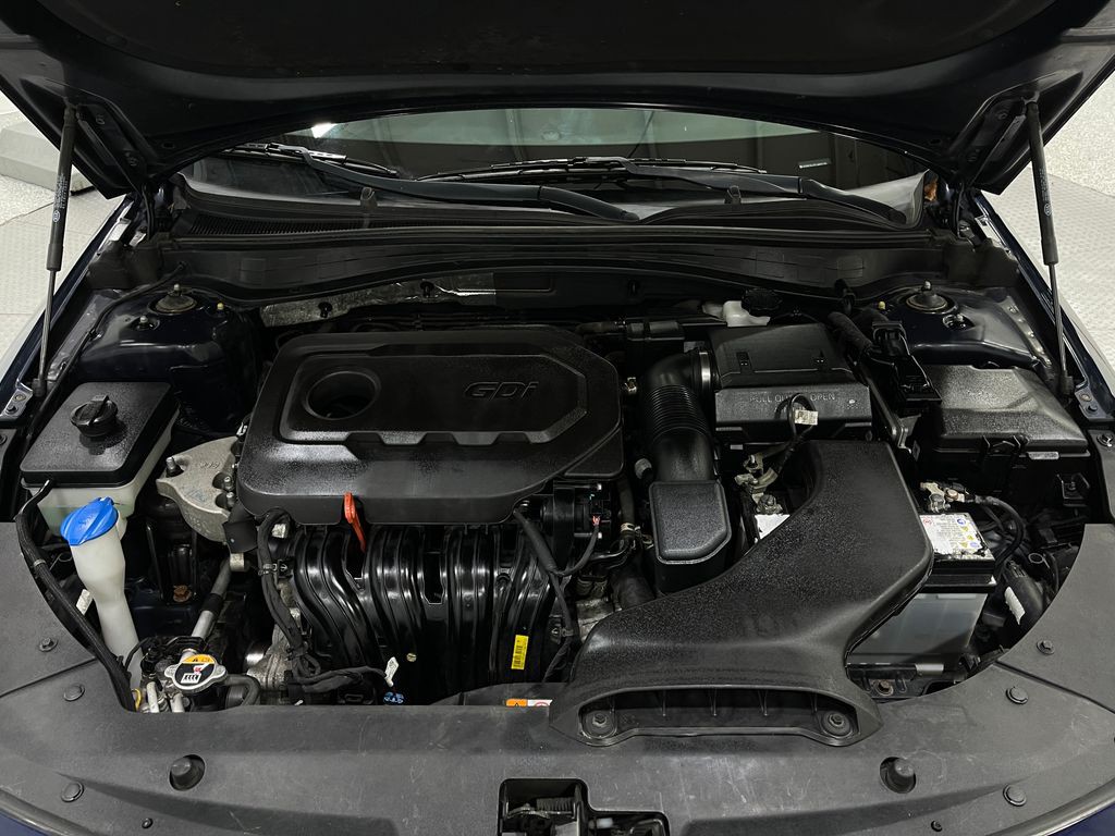 2020 Kia Optima Image 25