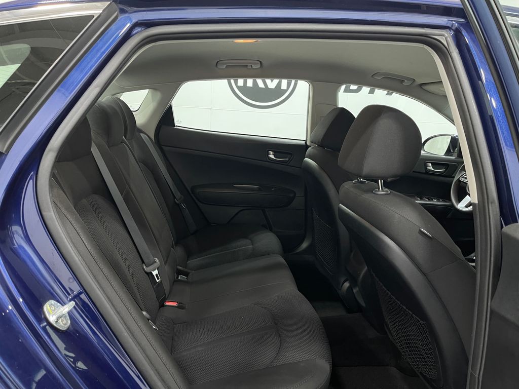 2020 Kia Optima Image 29