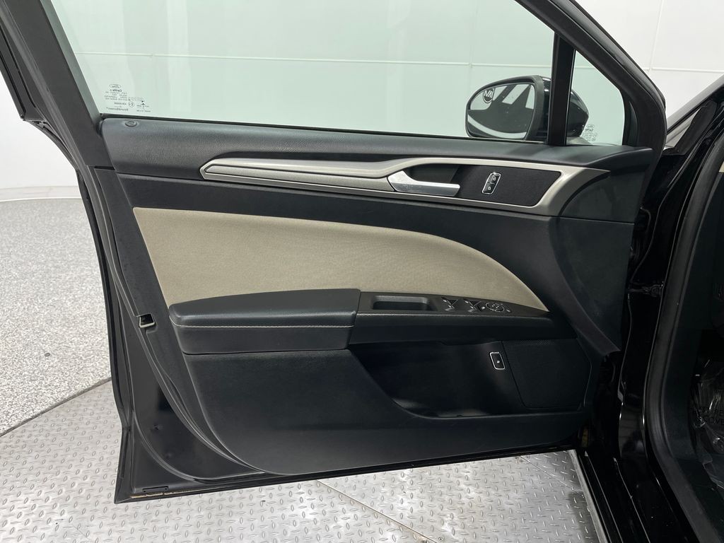 2018 Ford Fusion Image 13