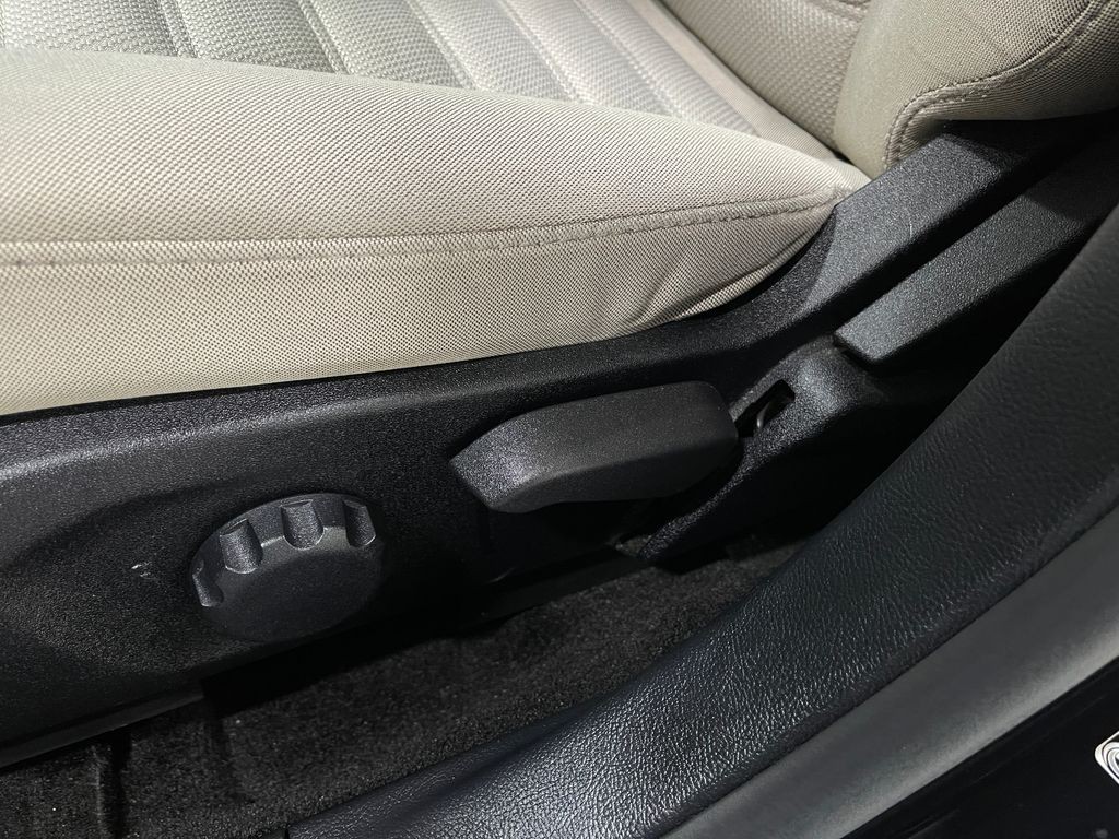 2018 Ford Fusion Image 15