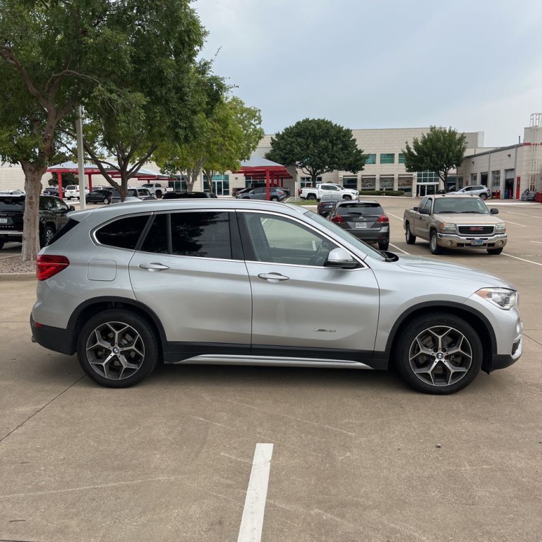 2017 BMW X1 Image 4