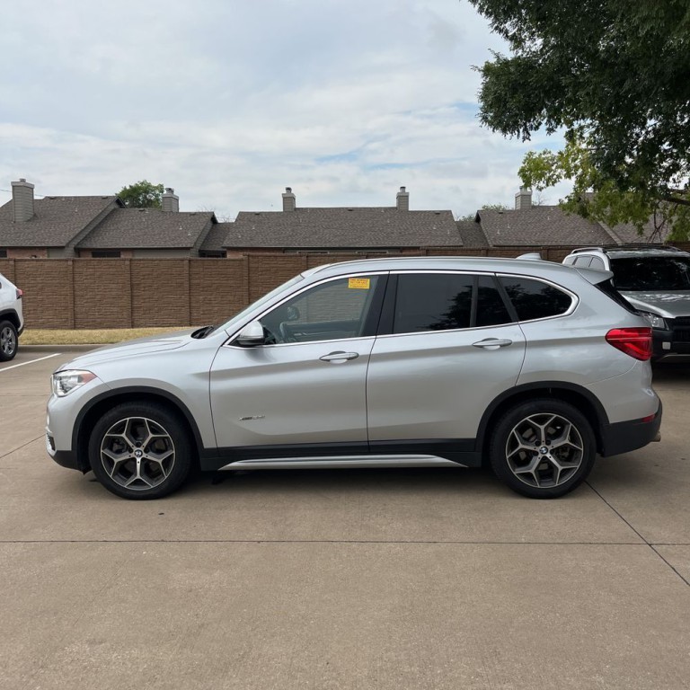2017 BMW X1 Image 5