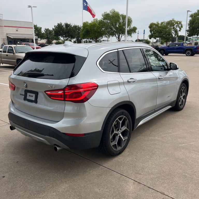 2017 BMW X1 Image 6