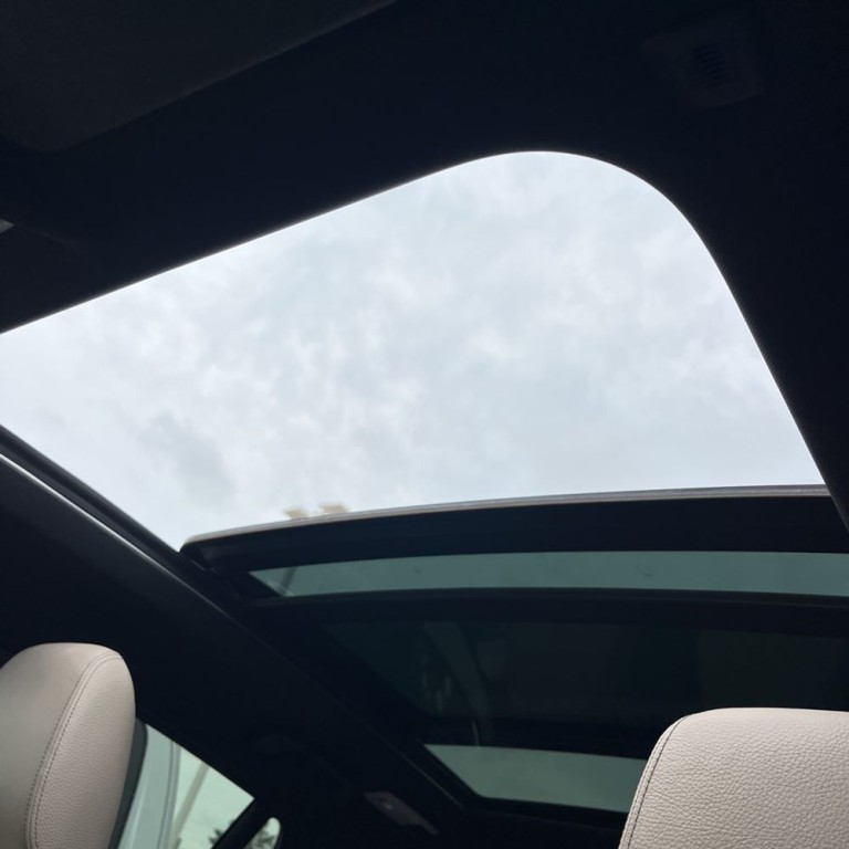 2017 BMW X1 Image 17