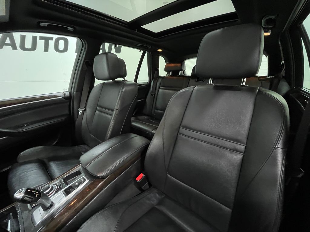 2013 BMW X5 Image 13