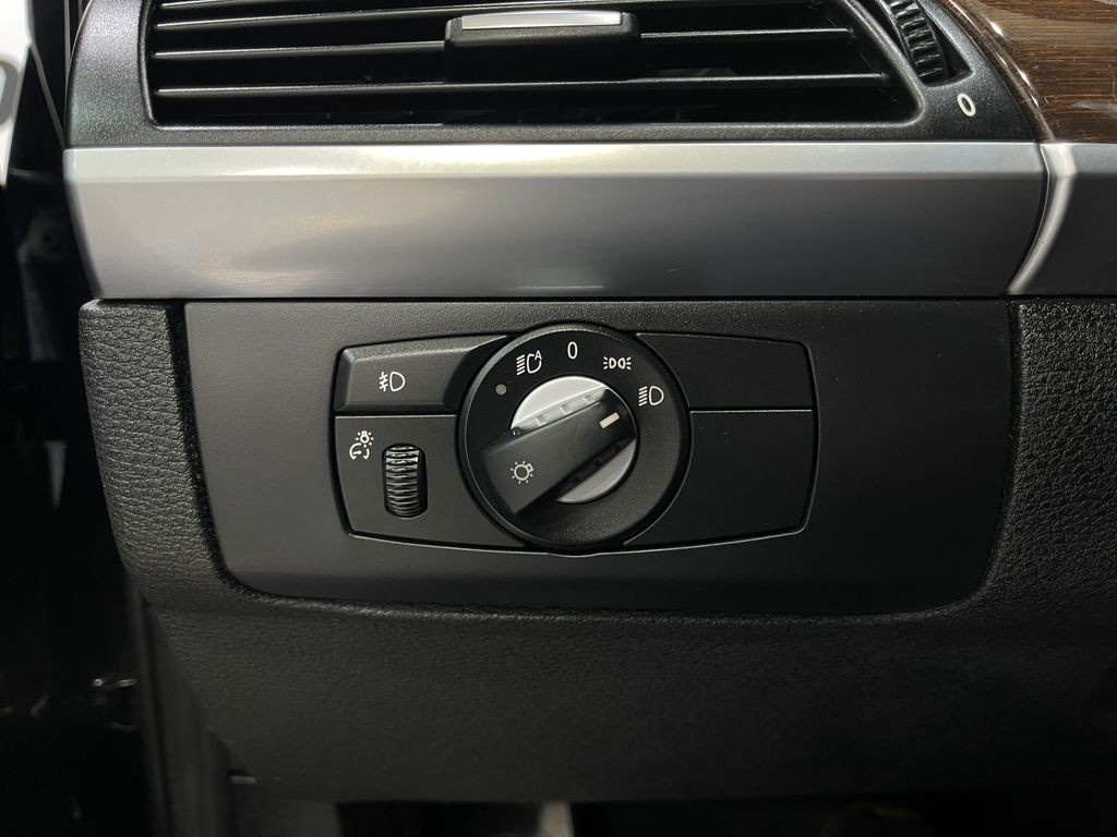 2013 BMW X5 Image 20