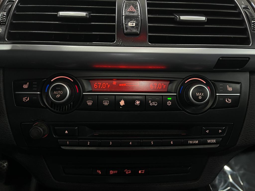 2013 BMW X5 Image 24