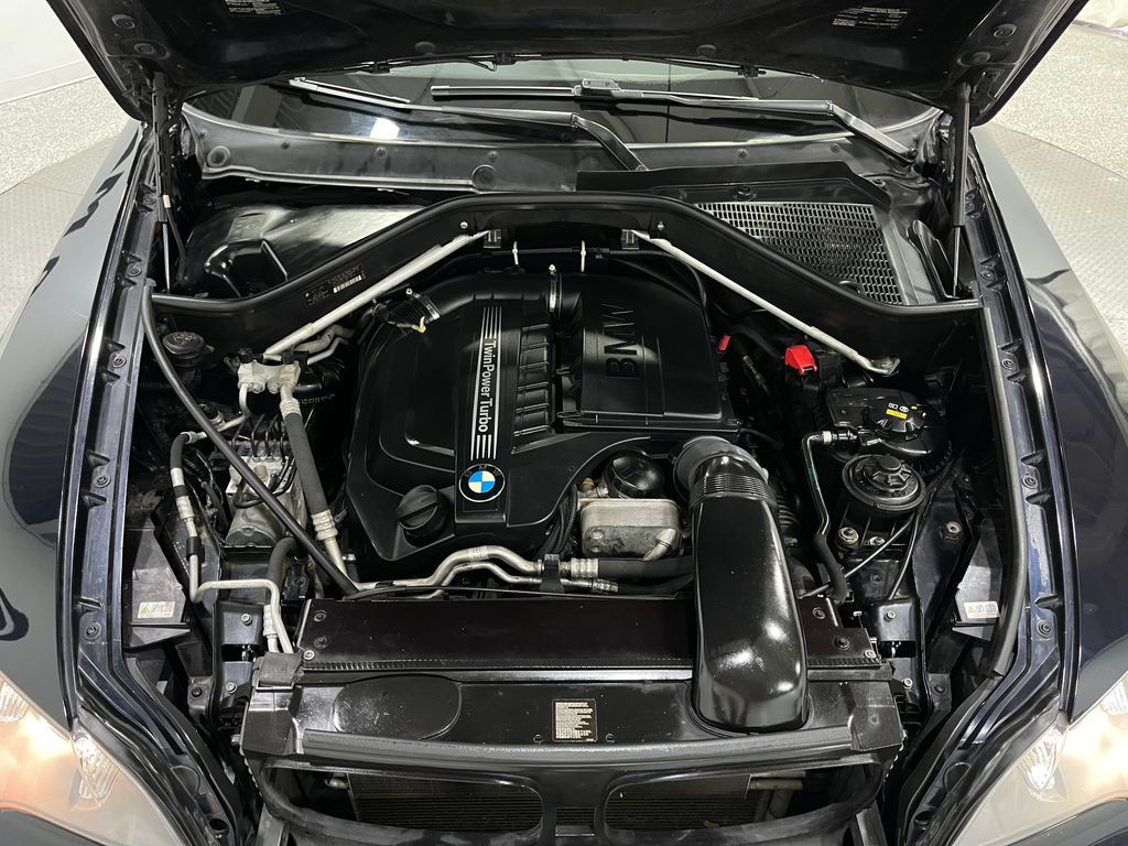 2013 BMW X5 Image 25