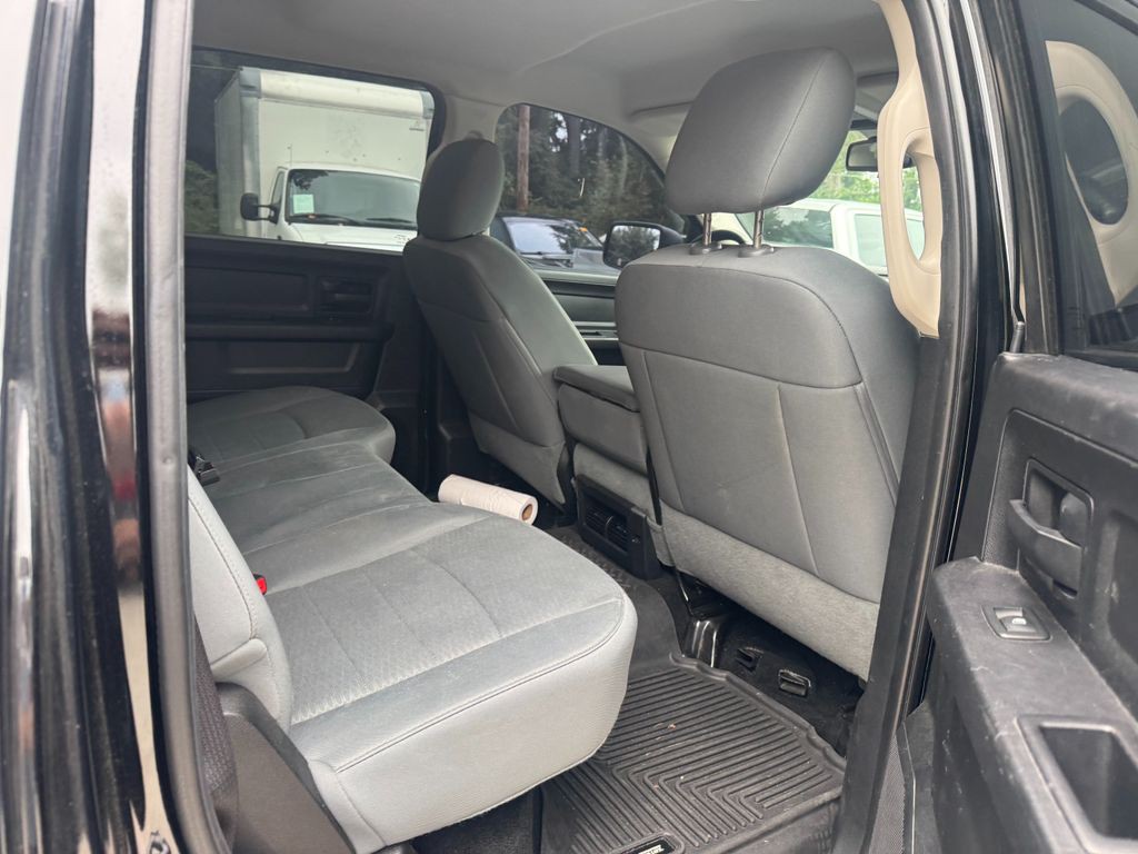 2014 RAM 1500 Image 8