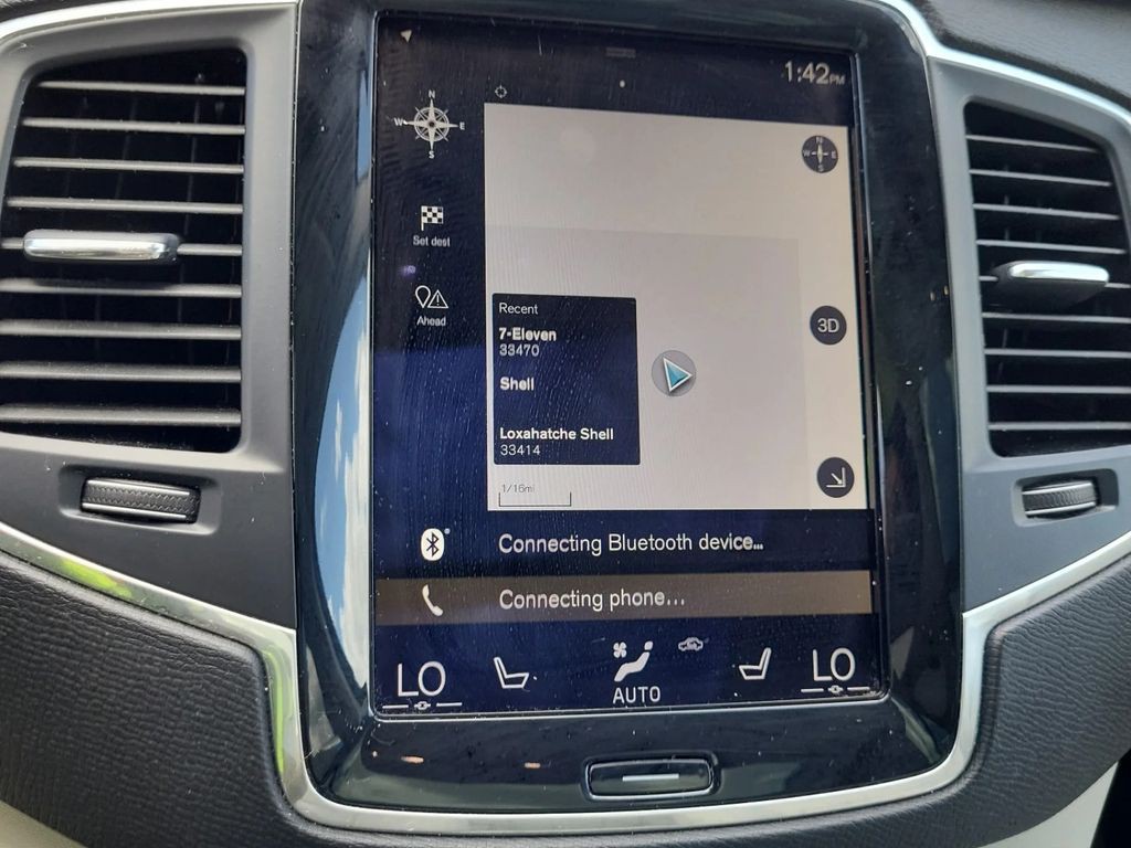 2017 Volvo XC90 Image 10