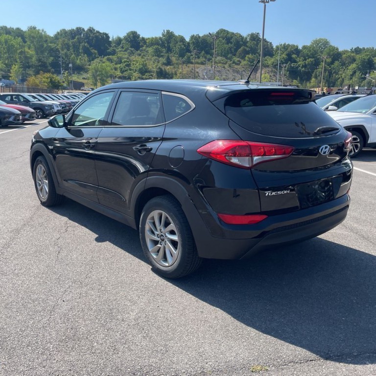 2017 Hyundai Tucson Image 8