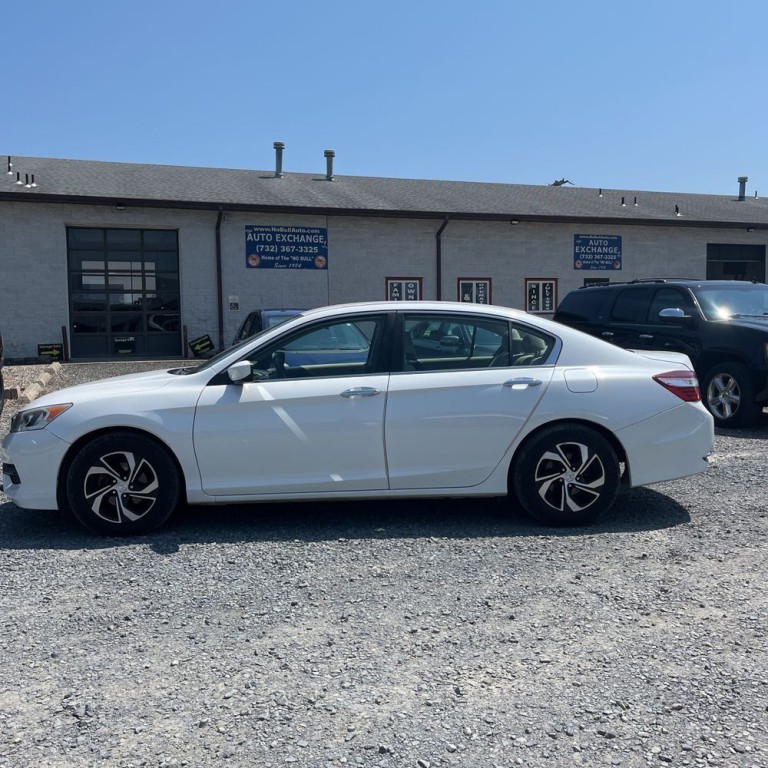 2017 Honda Accord Image 5
