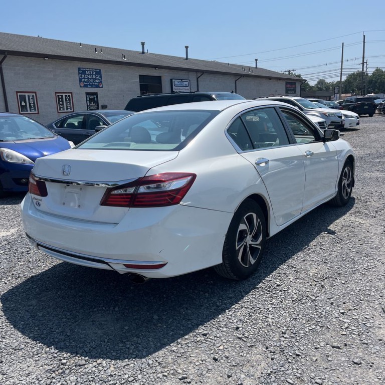 2017 Honda Accord Image 6