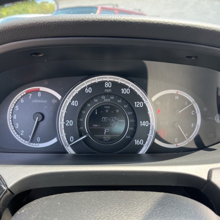 2017 Honda Accord Image 12