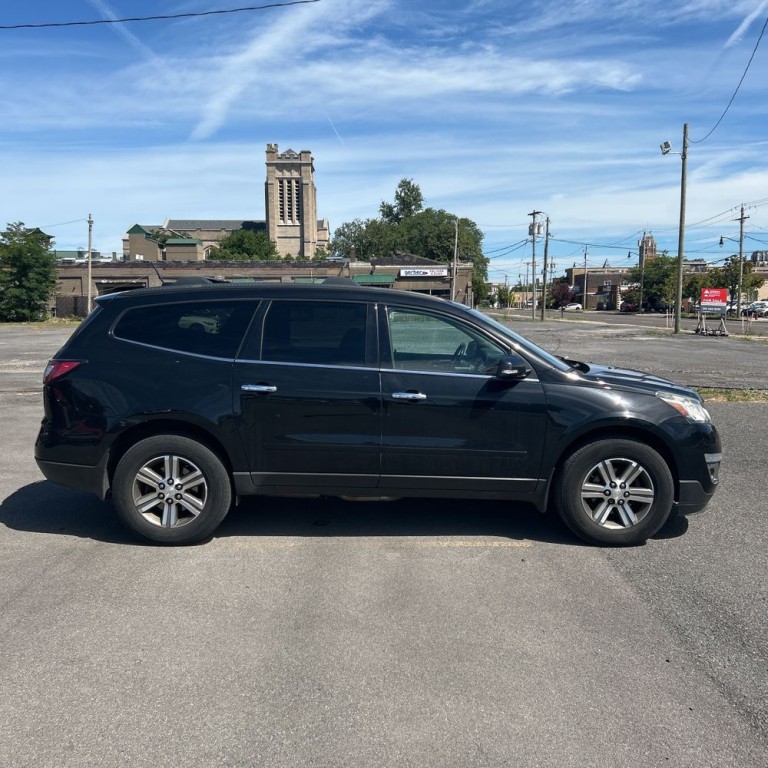 2017 Chevrolet Traverse Image 4