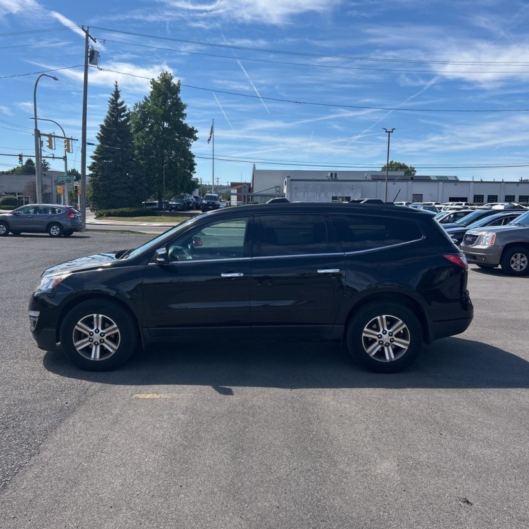 2017 Chevrolet Traverse Image 5