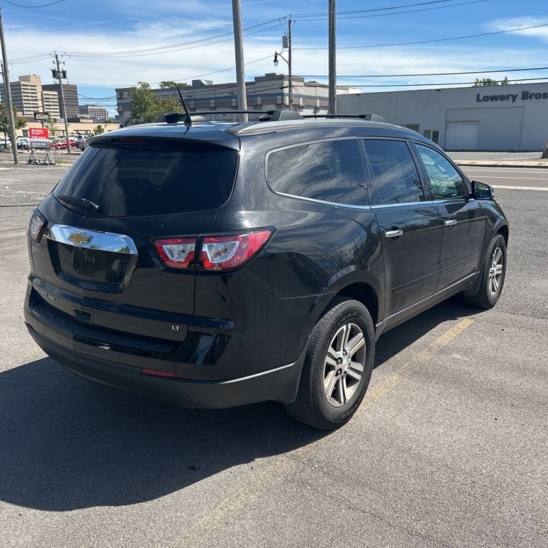 2017 Chevrolet Traverse Image 6