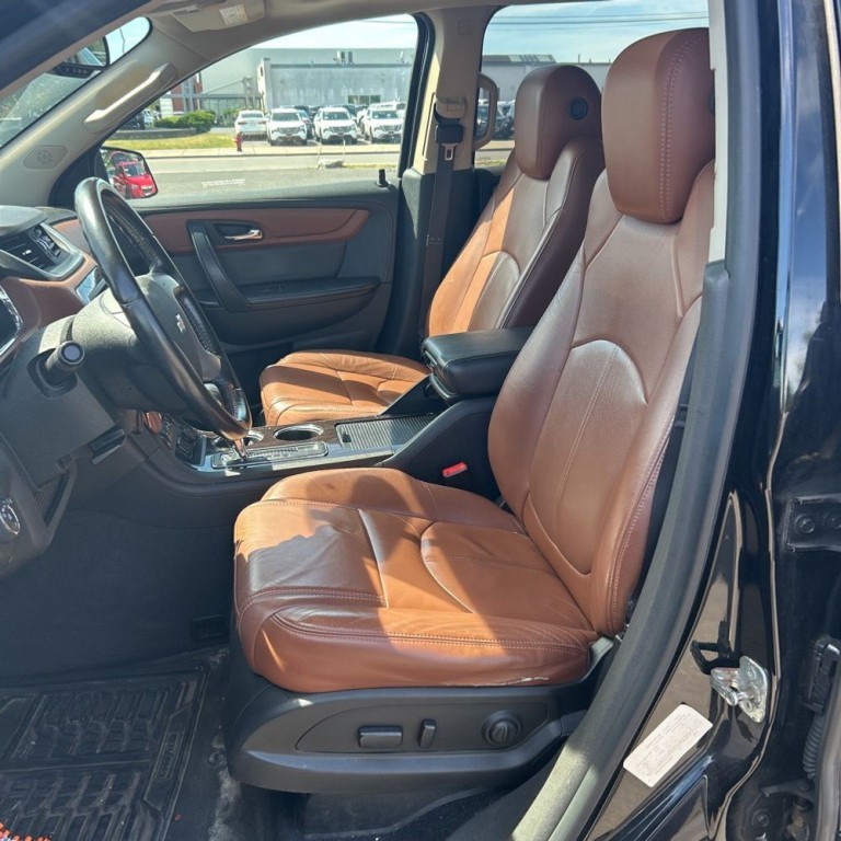 2017 Chevrolet Traverse Image 9